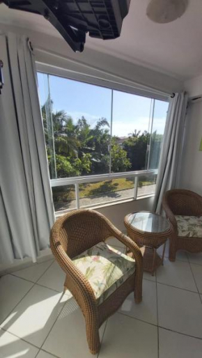 Solar das Bromelias, Bombinhas